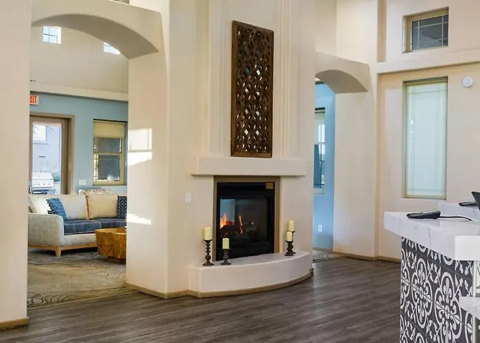 Enjoy The In 1bd With Amenities * Oro Valley