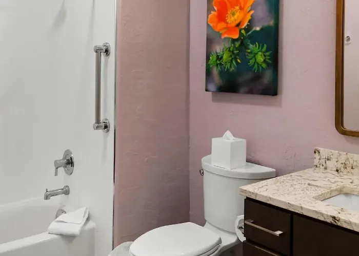 Enjoy The In 1bd With Amenities